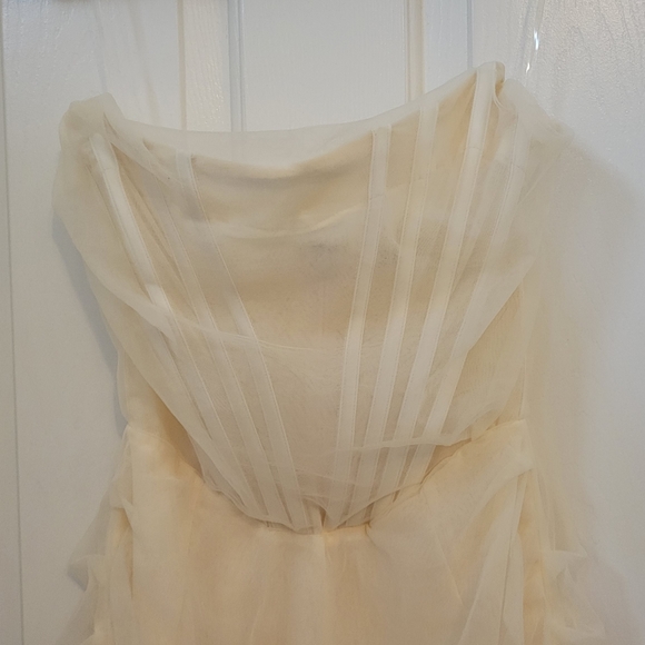 House of CB Leila ivory Midi Dress - Picture 8 of 10